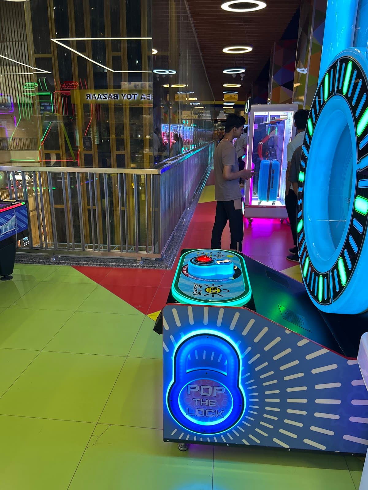 Amoeba Metro Mall bowling venue