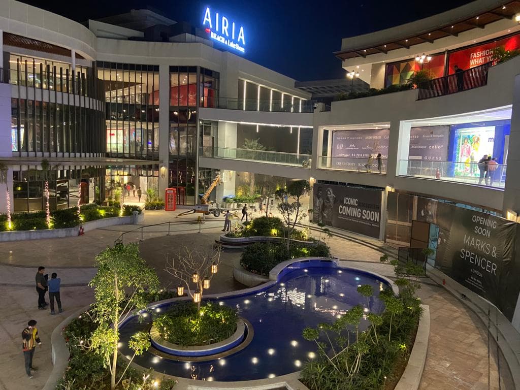 Airia Mall photo 2