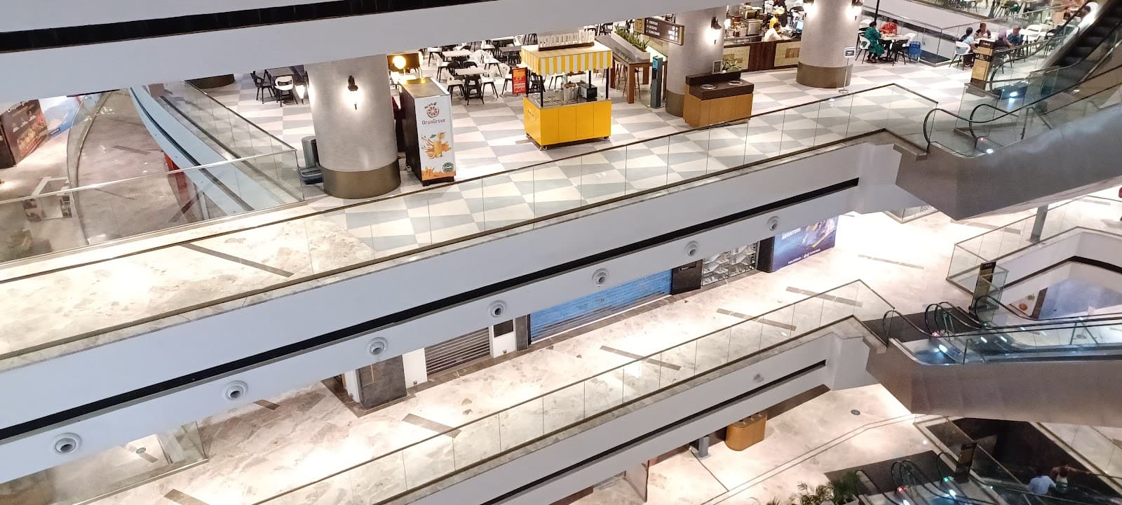 Airia Mall photo 4