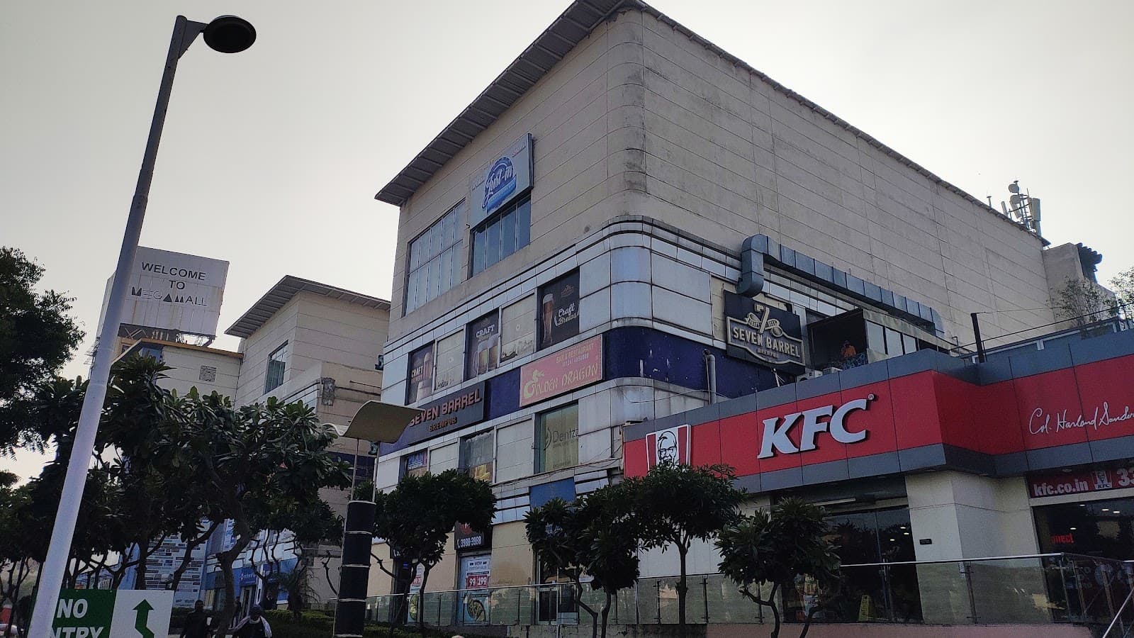 DLF Mega Mall Gurgaon mall
