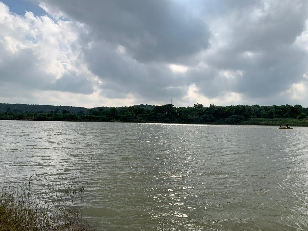 Damdama Lake photo 1